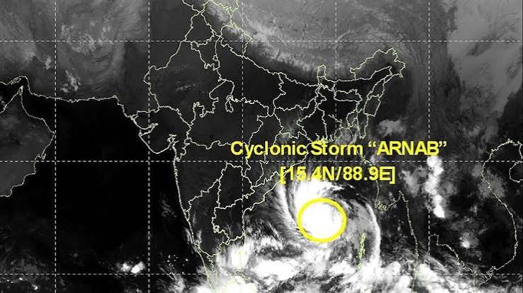 चक्रवात अर्नब बंगाल की खाड़ी से आंध्र प्रदेश के तट की ओर बढा